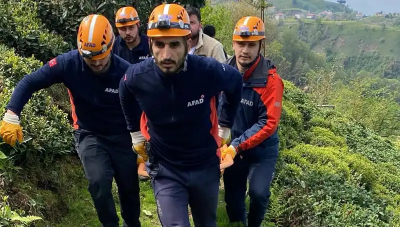 Teleferik Kazası: Asansör Teline Takılan Genç Hayatını Kaybetti