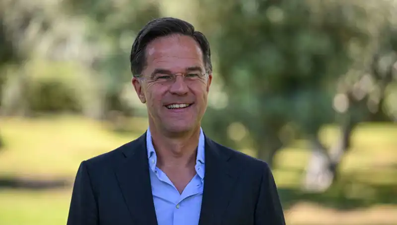 Amsterdam’dan Berlin’e: Rutte’den Eurofighter Uçakları Üzerine Tüm Detaylar