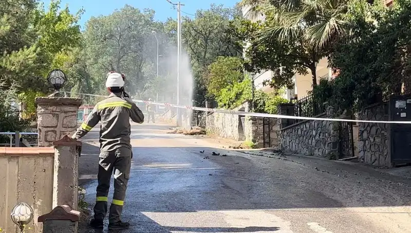 Bursa'da Doğalgaz Patlaması: Üç İşçi Yaralandı, Facianın Eşiğinden Dönüldü