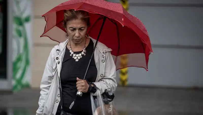 Meteorolojiden Ülke Genelinde Fırtına Uyarısı: Alınacak Önlemler