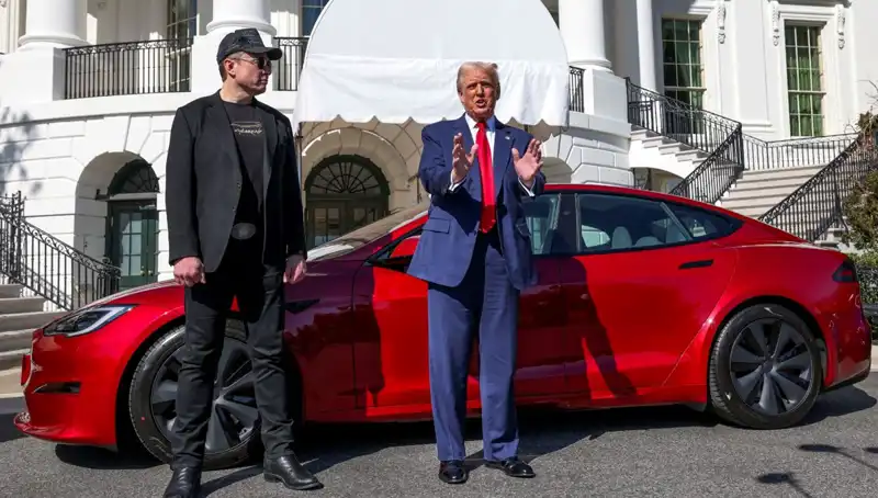 Tesla Araçlarına Müdahale Edenlere 20 Yıl Hapis Cezası!