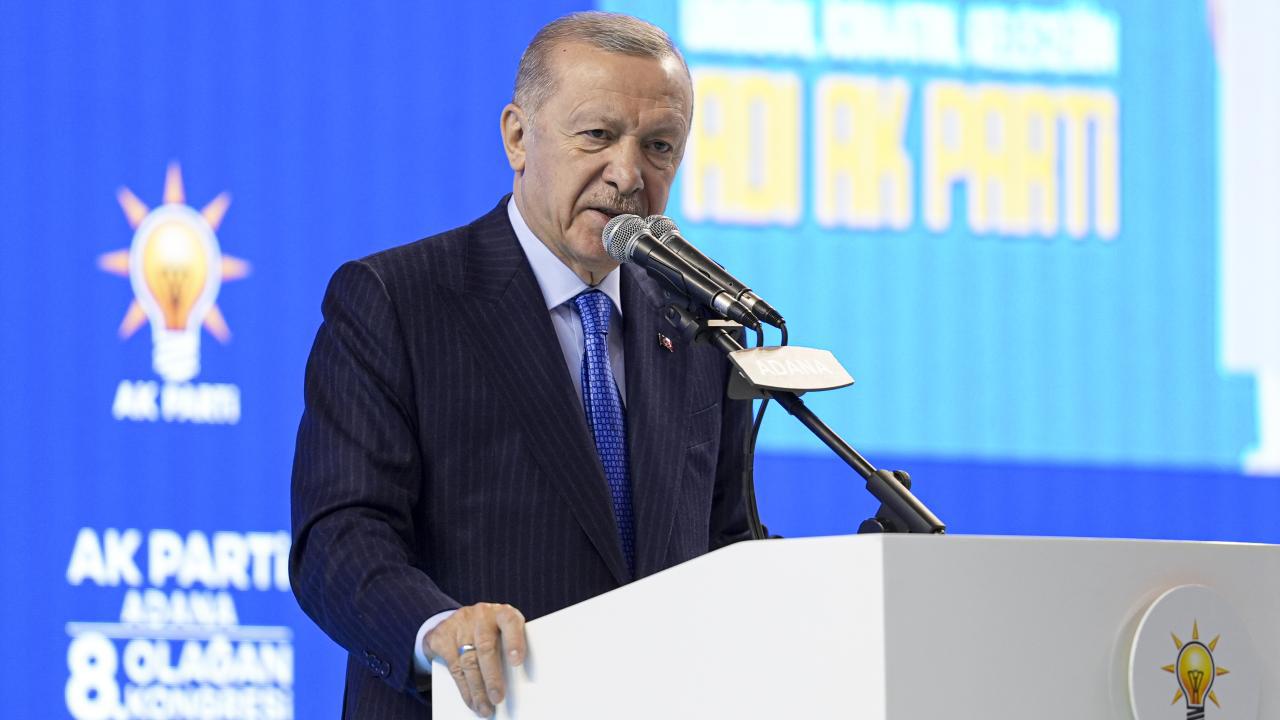 Erdoğan'dan Özel'e: Esenyurt ve Beşiktaş hakkında haberin yoksa sen bu işi bırak!