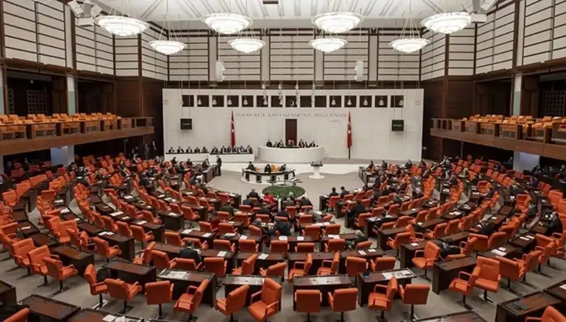 Türkiye Büyük Millet Meclisi'nden Tarihi Rekor: 30 Bin 546 Soru Önergesi Verildi