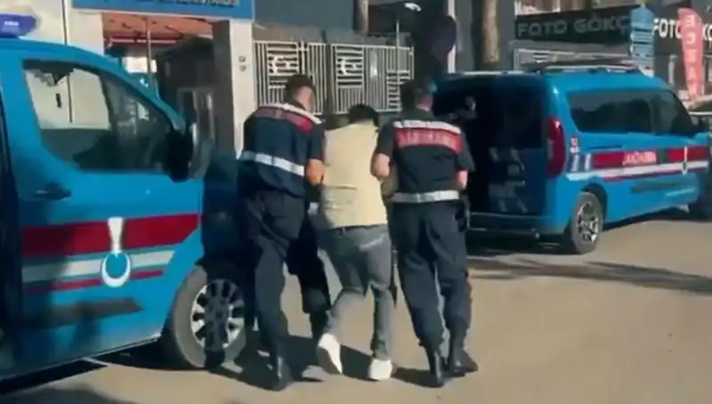 10 İlde Gerçekleşen Suç Operasyonu: 74 Kişi Gözaltında