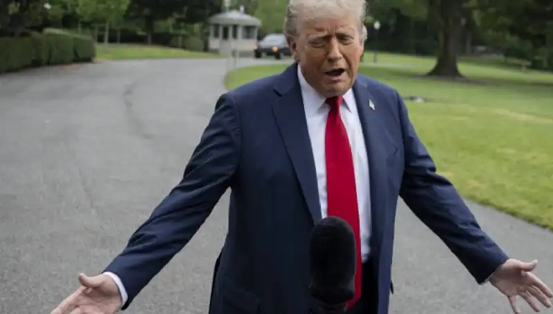 Trump’tan Çarpıcı Açıklama: "Ülkeler Savaşmak Zorunda Kalabilir"