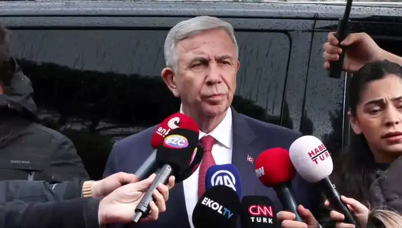 İstanbul'da Dilek İmamoğlu’nu Ziyaret Eden Mansur Yavaş: “Hukukun Gücü Her Şeye Yeter!”