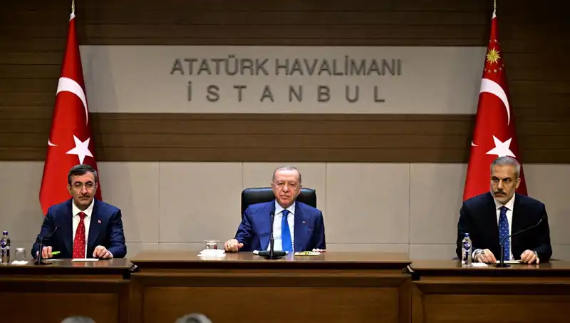 Cumhurbaşkanı Erdoğan, Özel'in İddialarına Cevap Verdi: 'Sağır Duymaz, Uydurur!'