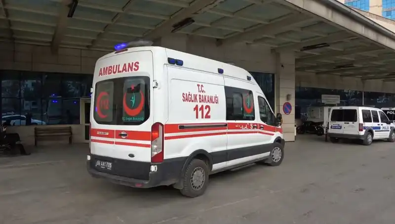 Bir Kadın, Birlikte Yaşadığı Adamı Neden Bıçakladı? Olayın Ardındaki Sır Perdesi
