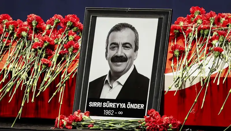 Meclis'te Sırrı Süreyya Önder Anması: Hatırlanan Anılar ve Vurgulanan Değerler