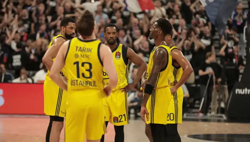 Fenerbahçe, Final Hedefiyle Panathinaikos’un Karşısında Büyük Mücadeleye Çıkıyor
