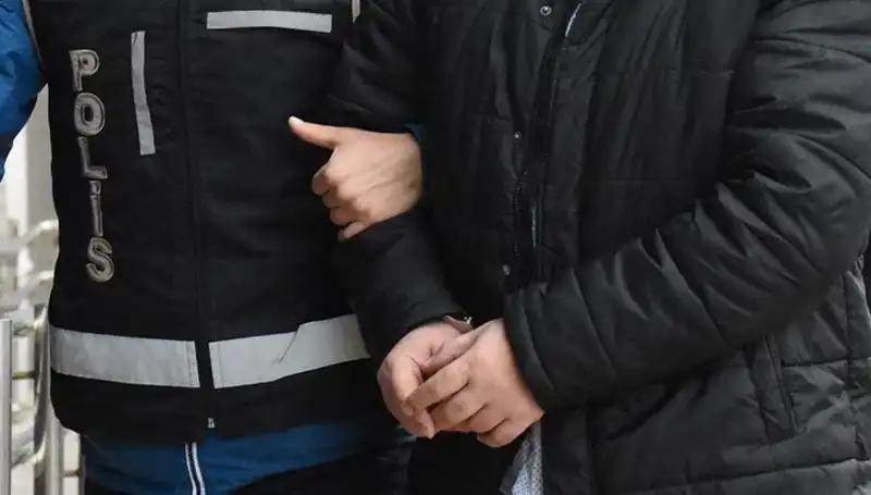Edirne'de İki FETÖ Şüphelisi Alarm Verdi! Operasyonlarla Yakalandılar