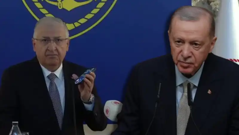 Cumhurbaşkanı Erdoğan'dan Askerlere Bayram Müjdesi: Moral Dolu Mesajlar