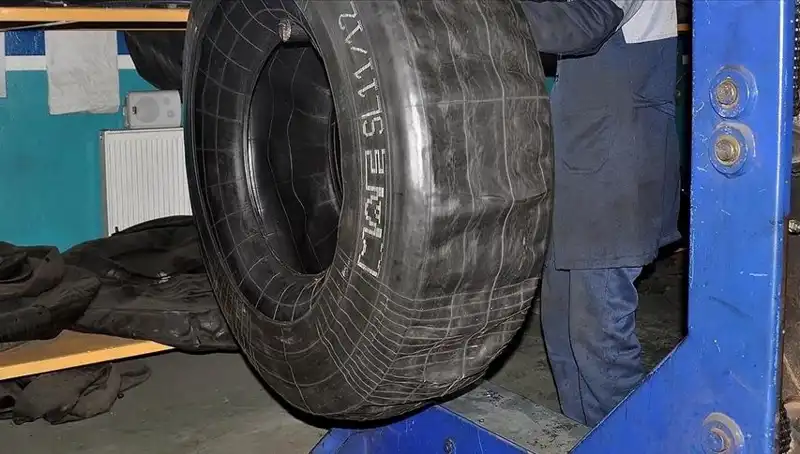 Trafikte Kaplama Lastik Tehlikesi: Uzmanlar Büyük Risklere Dikkat Çekiyor!