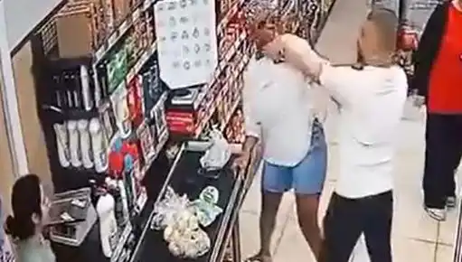 Markette Korkunç Saldırı: Çocuğunun Önünde Kadına Yapılan Şok Edici Olay