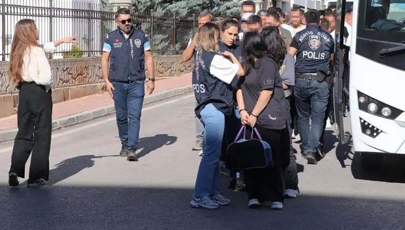 6 İlde Escort Dolandırıcılığı: 12 Milyon TL'lik Büyük Vurgun