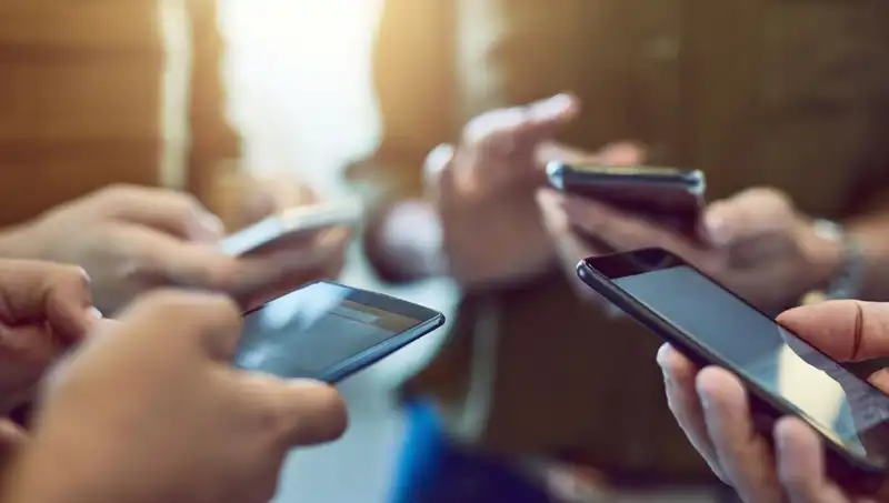 Uygun Fiyatlı Akıllı Telefon: Oppo A5 Pro 4G'yi Tanıyın!