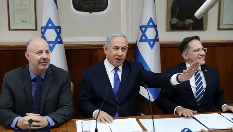 İran’ın Balistik Füze Stoku Tel Aviv’i Korkutuyor: Askeri Alarm Verildi