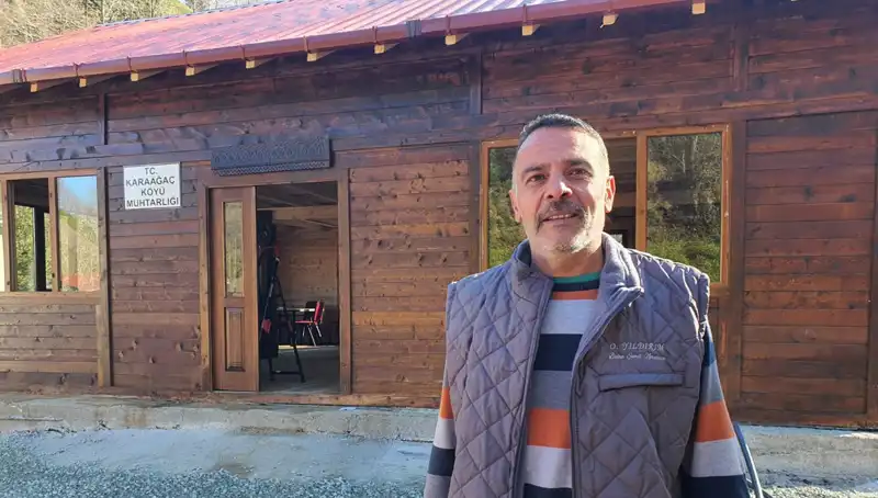 Köy Muhtarı, Hayvanlarını Satarak Sosyal Tesis Hazırladı